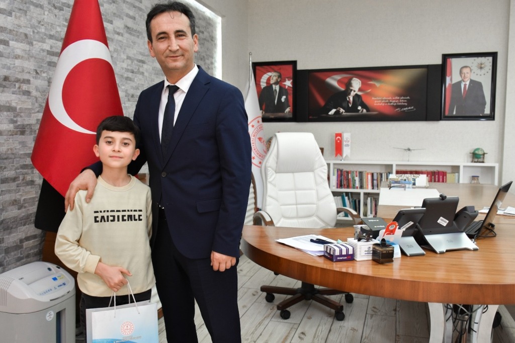 istiklal-marsi-odul-2 Yarışma Süreci ve Nebi Can Sarı’nın Başarısı